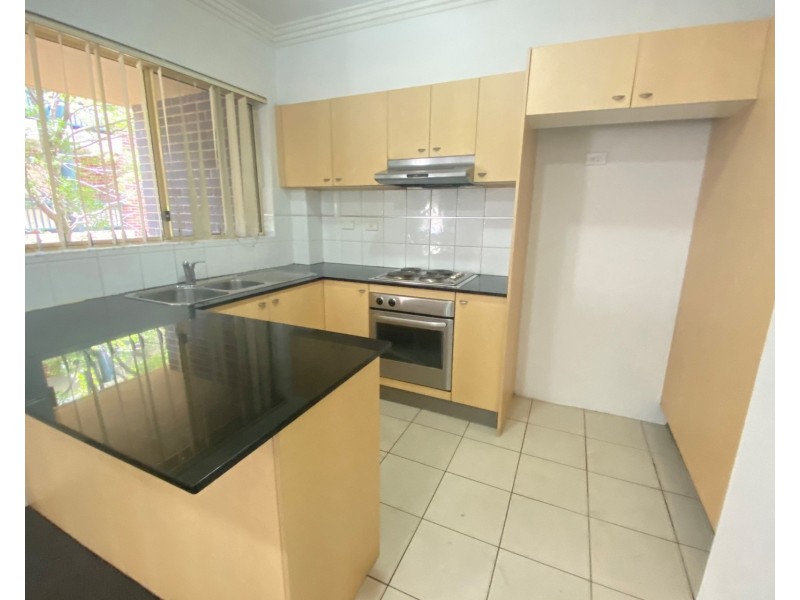 7/32-34 Newman Street, Merrylands NSW 2160