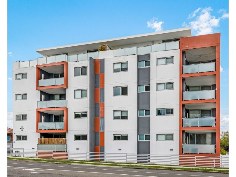 24/4-6 Centenary Road, Merrylands NSW 2160