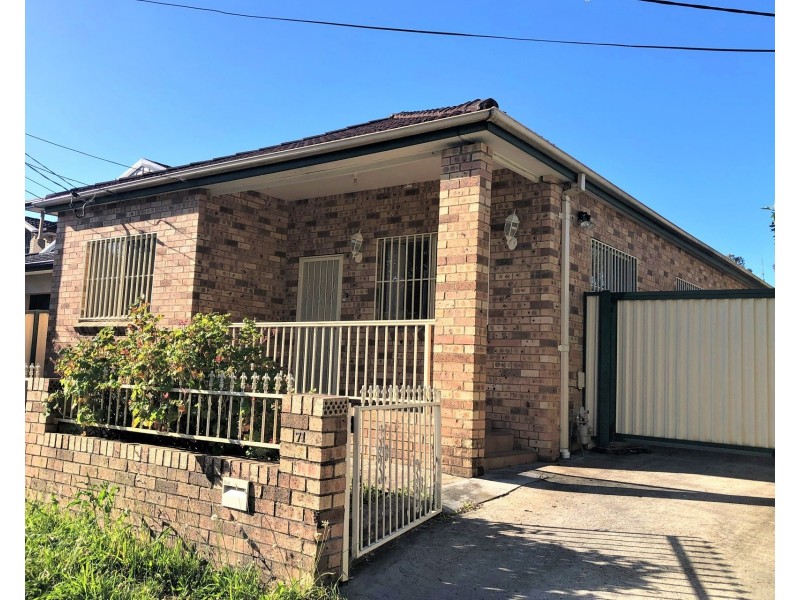 71 Walpole Street, Merrylands NSW 2160