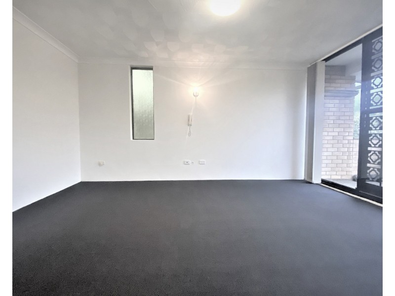 16/28-32 Treves Street, Merrylands NSW 2160