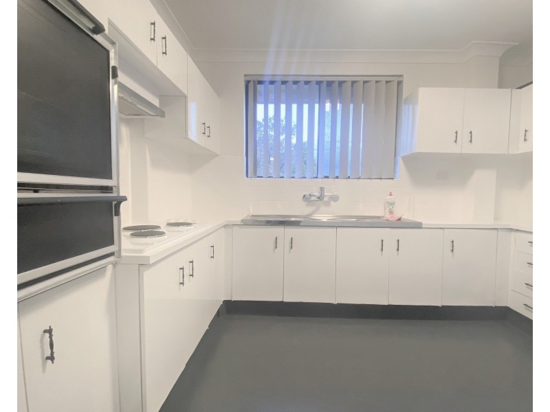 16/28-32 Treves Street, Merrylands NSW 2160