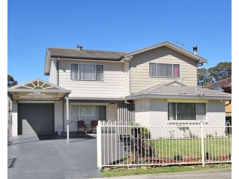19 Yoogali Street, Merrylands NSW 2160