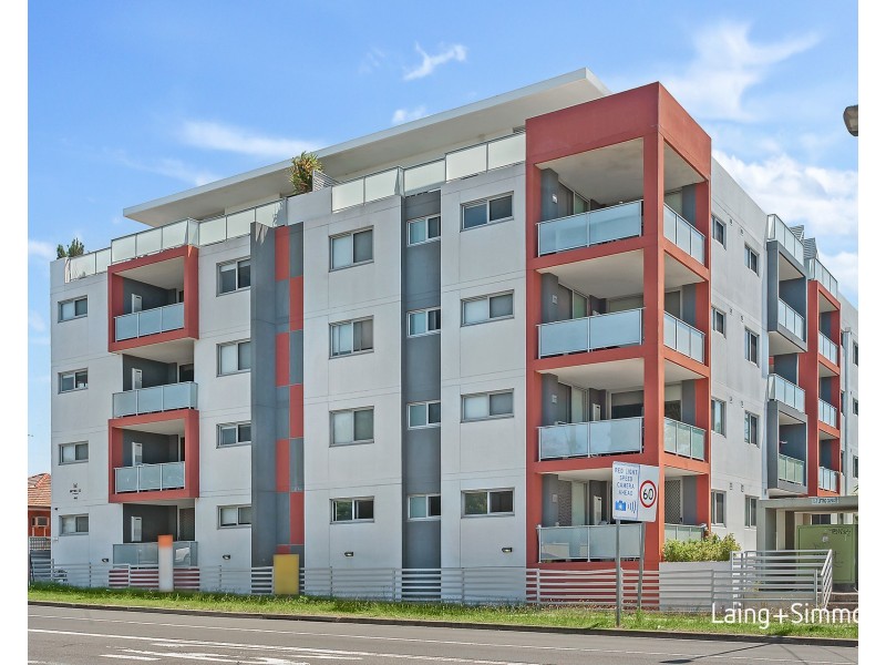 24/4-6 Centenary Road, Merrylands NSW 2160