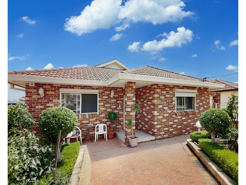 2 Cross Road, Merrylands NSW 2160