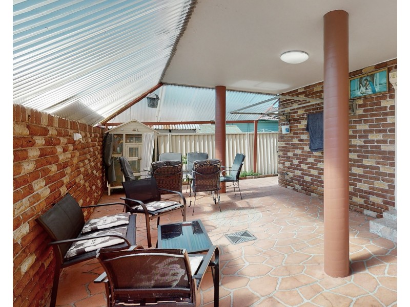 2 Cross Road, Merrylands NSW 2160