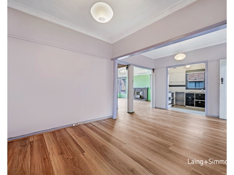 142 Robertson Street, Guildford NSW 2161
