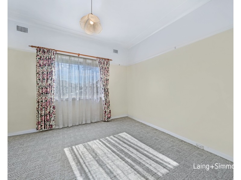 32 Cartwright Avenue, Merrylands NSW 2160