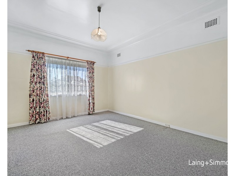 32 Cartwright Avenue, Merrylands NSW 2160