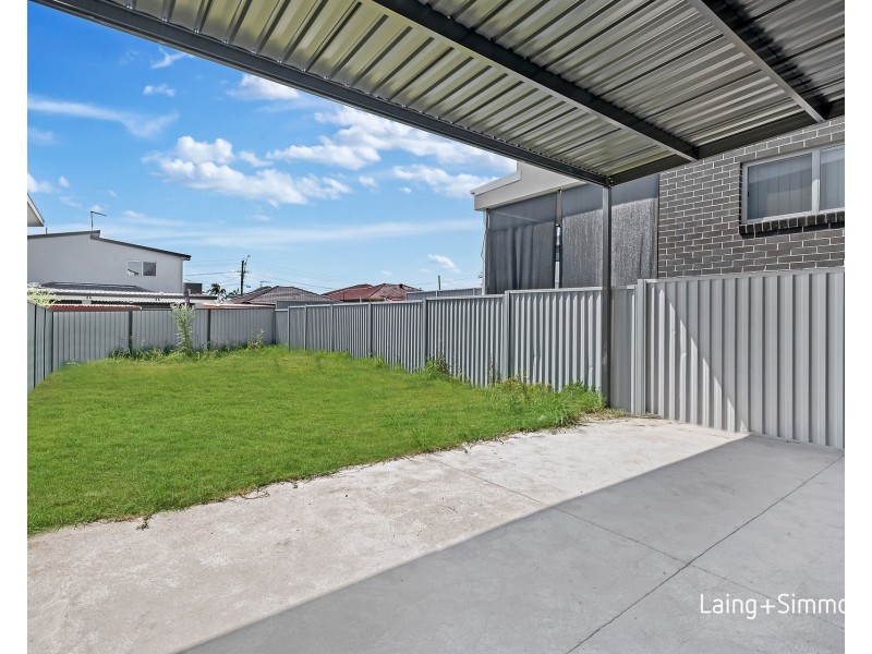 4/13A Albert Street, Guildford NSW 2161