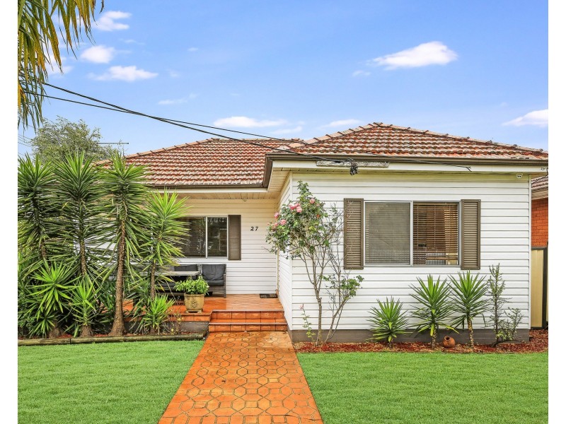 27 Charlotte Street, Merrylands NSW 2160