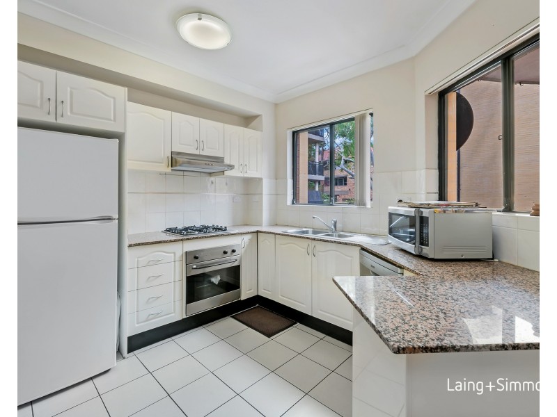 2/33-37 Neil Street, Merrylands NSW 2160