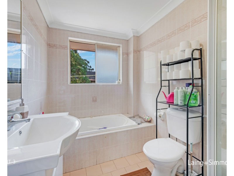 3/35-37 Windsor Road, Merrylands NSW 2160