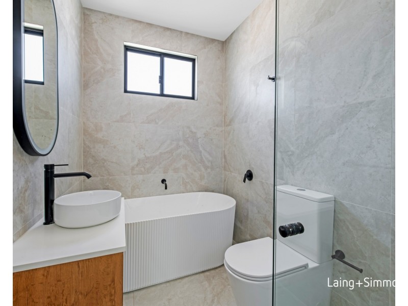 19 & 19a Queen Street, Guildford West NSW 2161