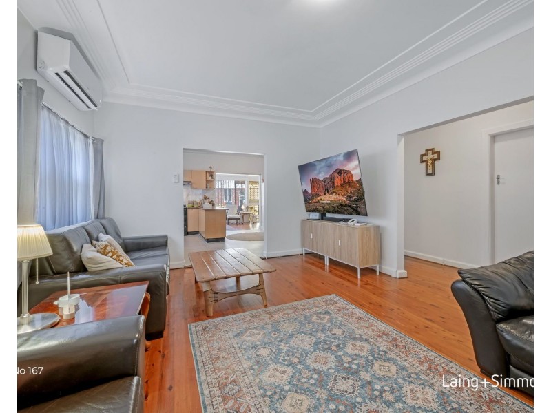 167 – 171 Great Western Highway, Mays Hill NSW 2145