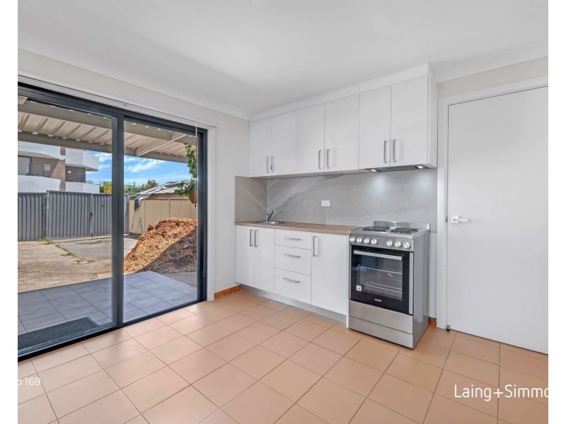 167 – 171 Great Western Highway, Mays Hill NSW 2145