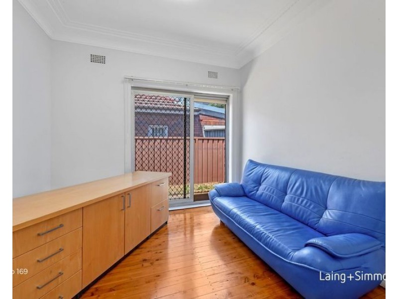 167 – 171 Great Western Highway, Mays Hill NSW 2145