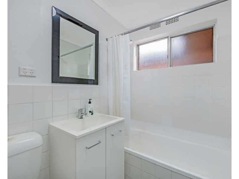 34/22-26 Newman Street, Merrylands NSW 2160