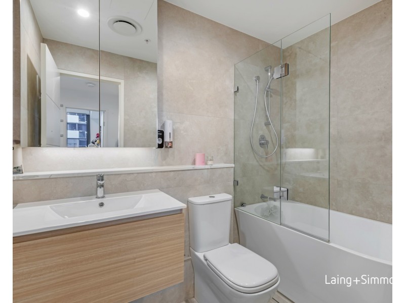 211/5 Gladstone Street, Merrylands NSW 2160