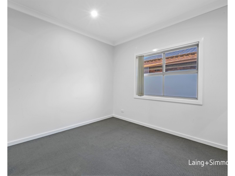 5 Queen Street, Guildford NSW 2161