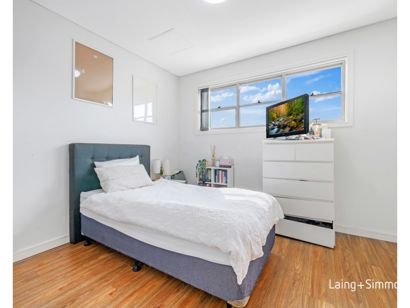 4/33 Louis Street, Granville NSW 2142