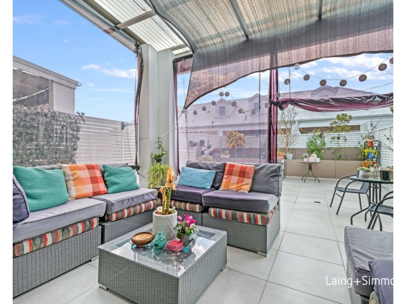 4/33 Louis Street, Granville NSW 2142