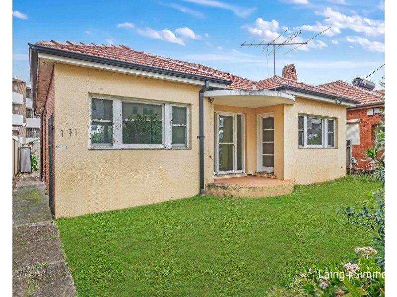 171 Great Western Highway, Mays Hill NSW 2145