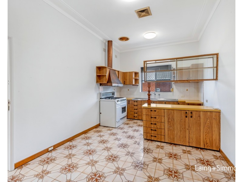 15 Grove Street, Guildford NSW 2161