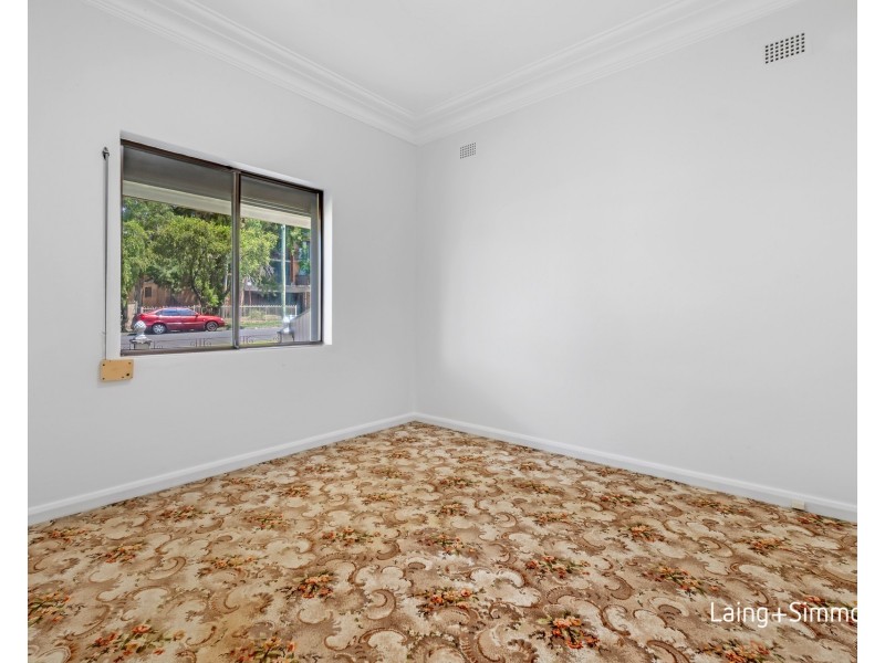 15 Grove Street, Guildford NSW 2161