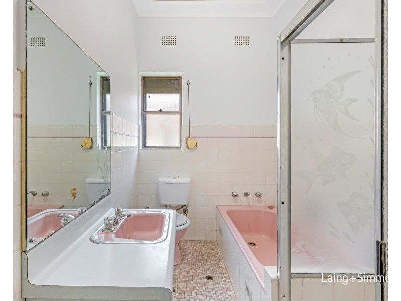 15 Grove Street, Guildford NSW 2161