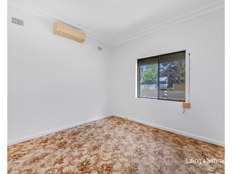 15 Grove Street, Guildford NSW 2161