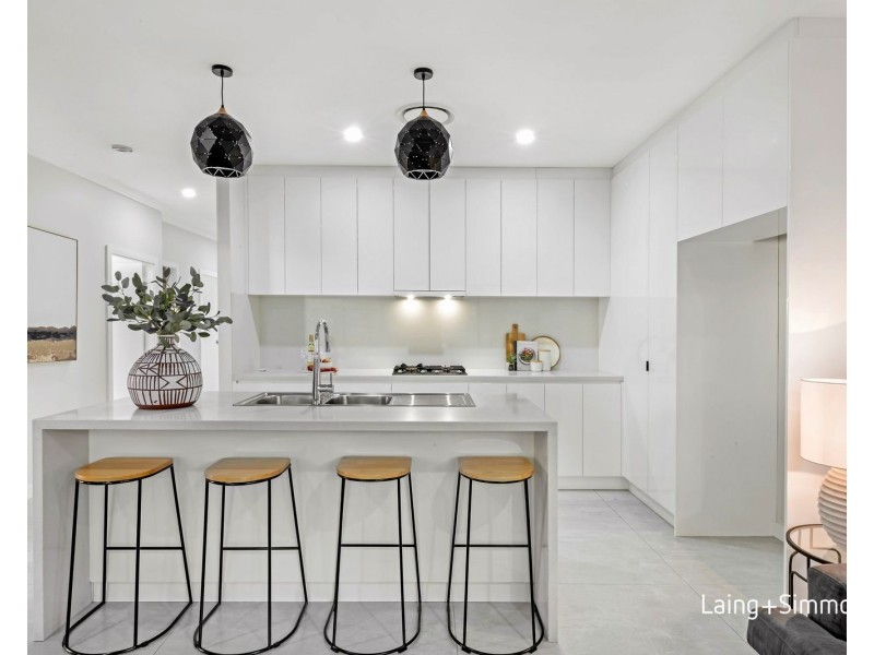 27 Robertson Street, Guildford West NSW 2161