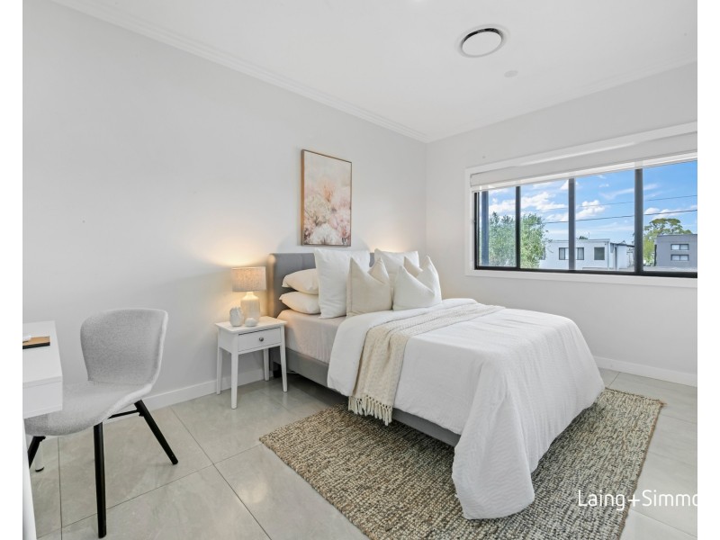 27 Robertson Street, Guildford West NSW 2161