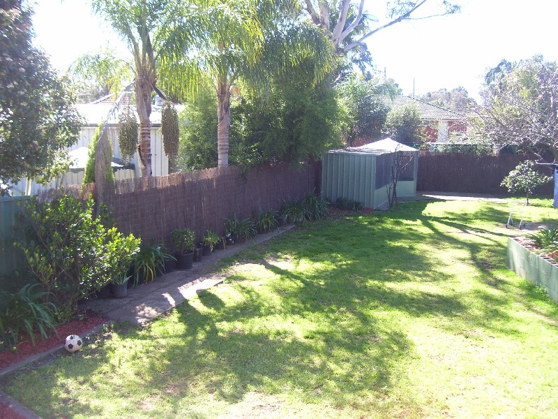 West Hoxton NSW 2171