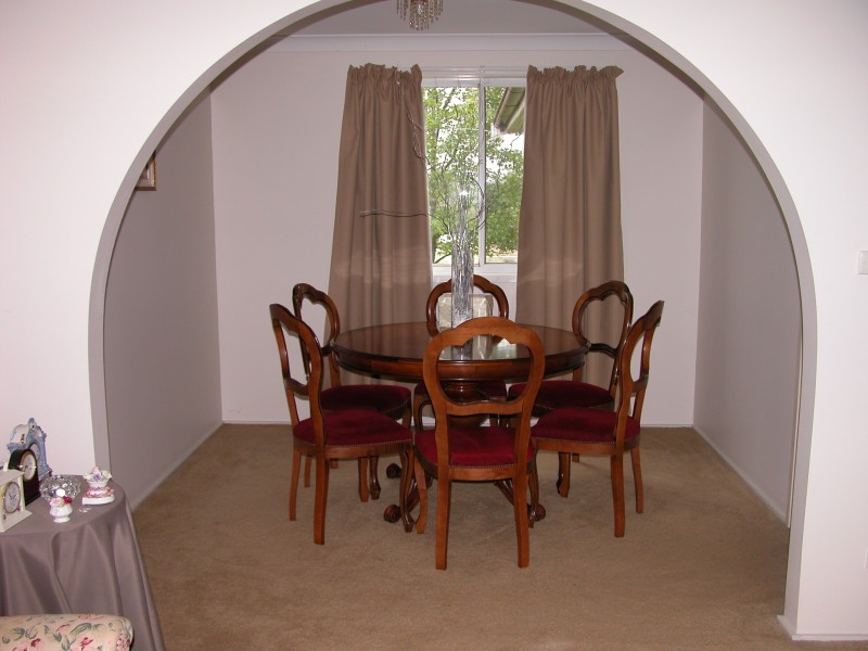 87 Barry Avenue, Catherine Field NSW 2557