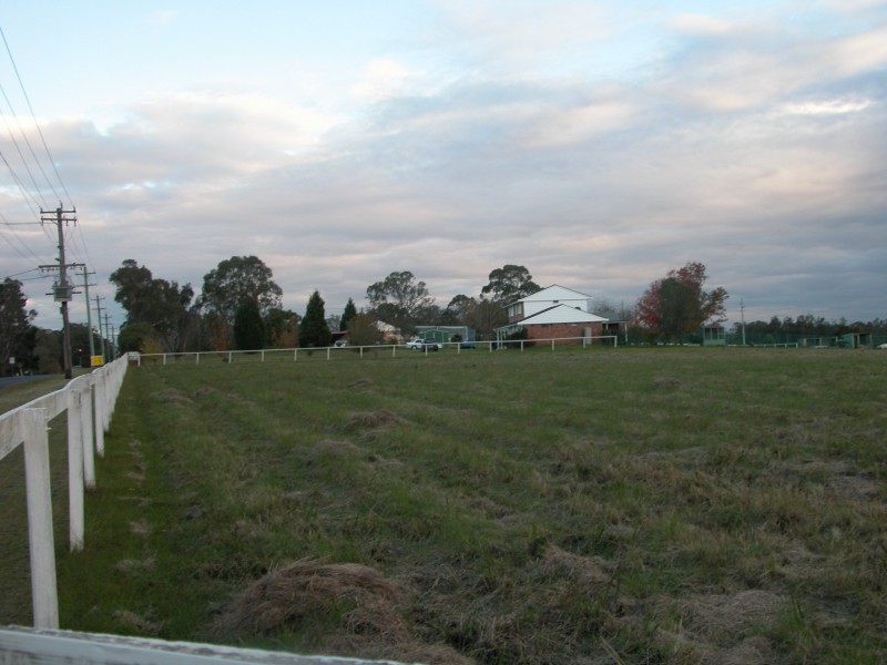 87 Barry Avenue, Catherine Field NSW 2557