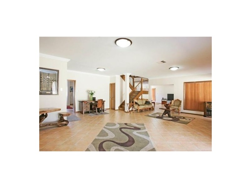 West Hoxton NSW 2171
