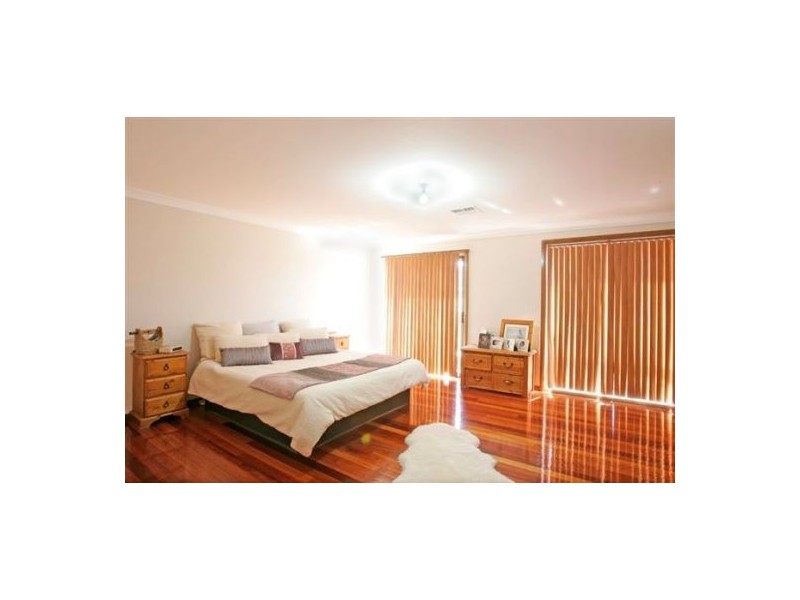 West Hoxton NSW 2171