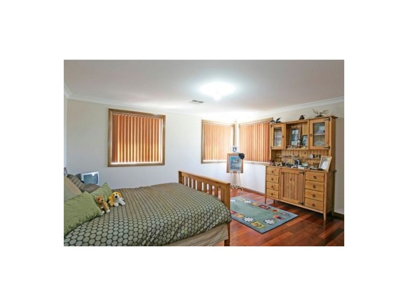 West Hoxton NSW 2171