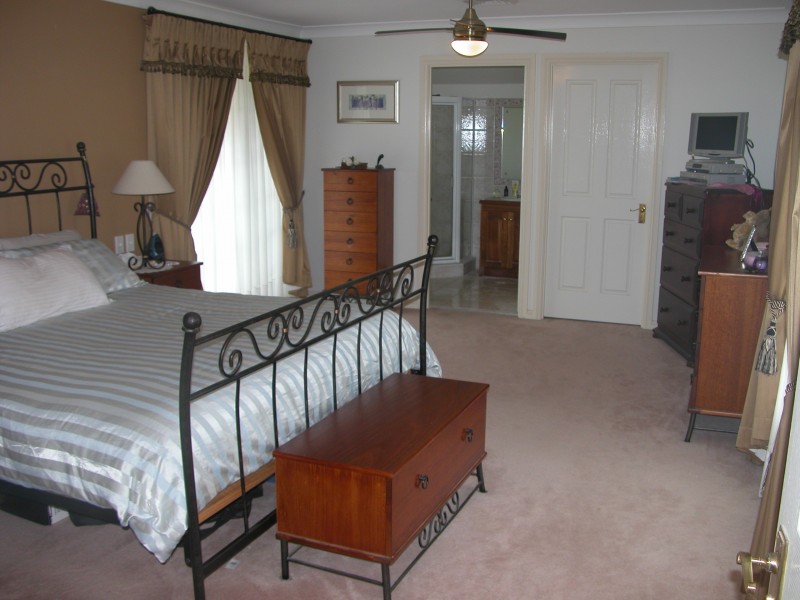 Denham Court NSW 2565