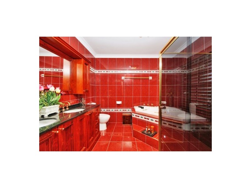 2 William Street, Wallacia NSW 2745