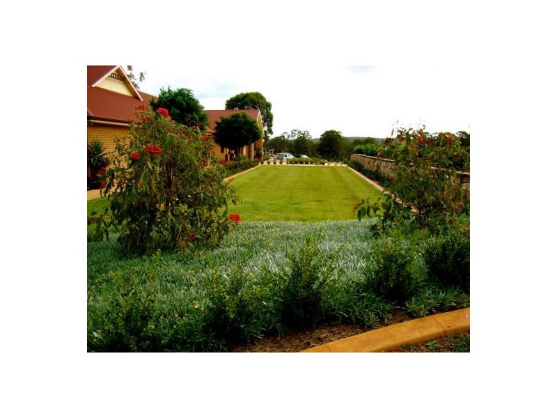 2 William Street, Wallacia NSW 2745