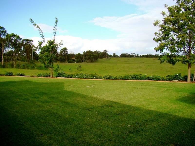 2 William Street, Wallacia NSW 2745