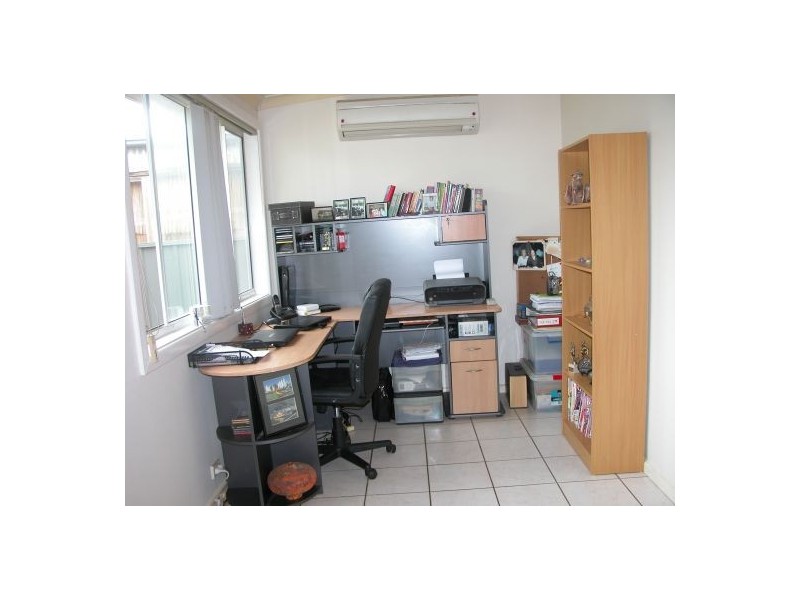 43 Fitzpatrick Crescent, Casula NSW 2170