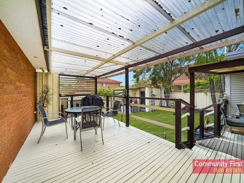 10 Euroka Street, Ingleburn NSW 2565