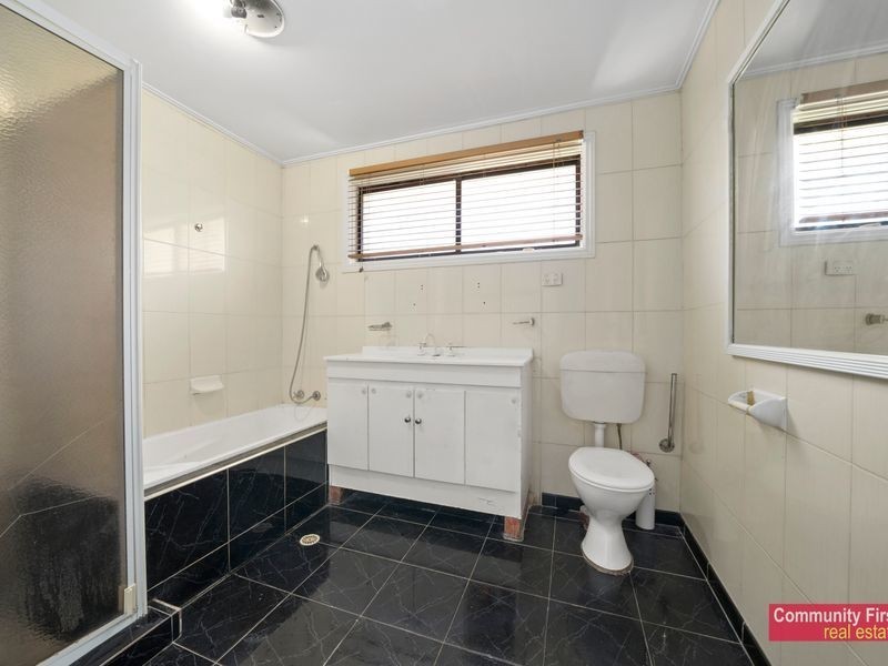 105 Medley Avenue, Liverpool NSW 2170