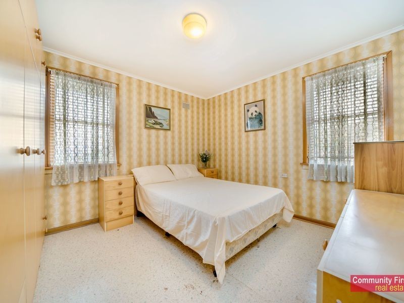 5 Celebration Road, Sadleir NSW 2168