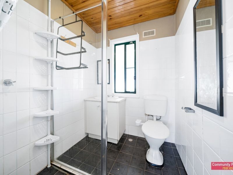 12 Dundee Street, Sadleir NSW 2168