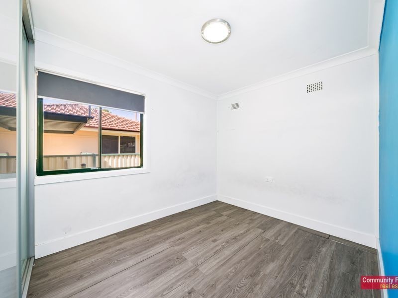 12 Dundee Street, Sadleir NSW 2168