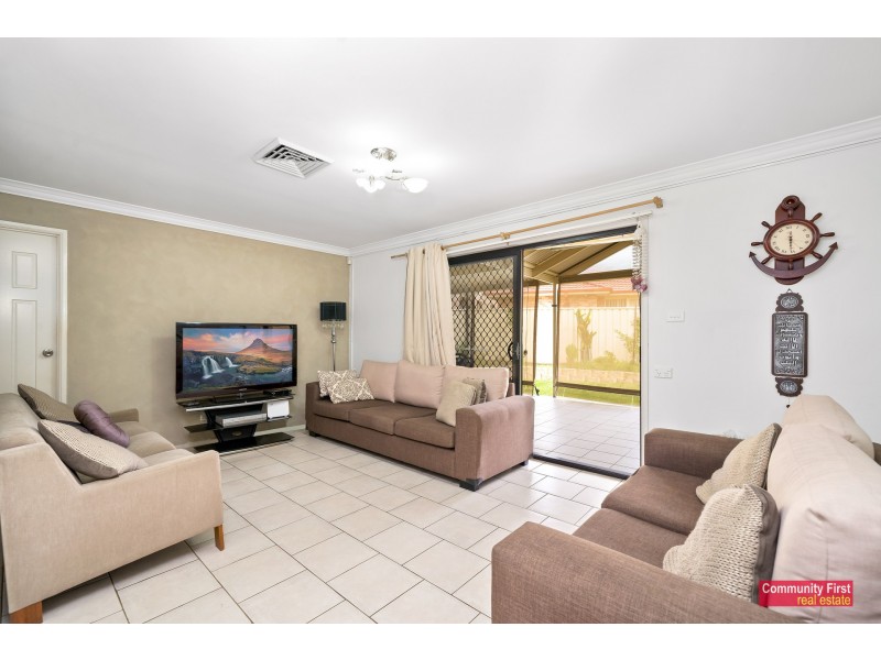 11 Mildura Place, Prestons NSW 2170