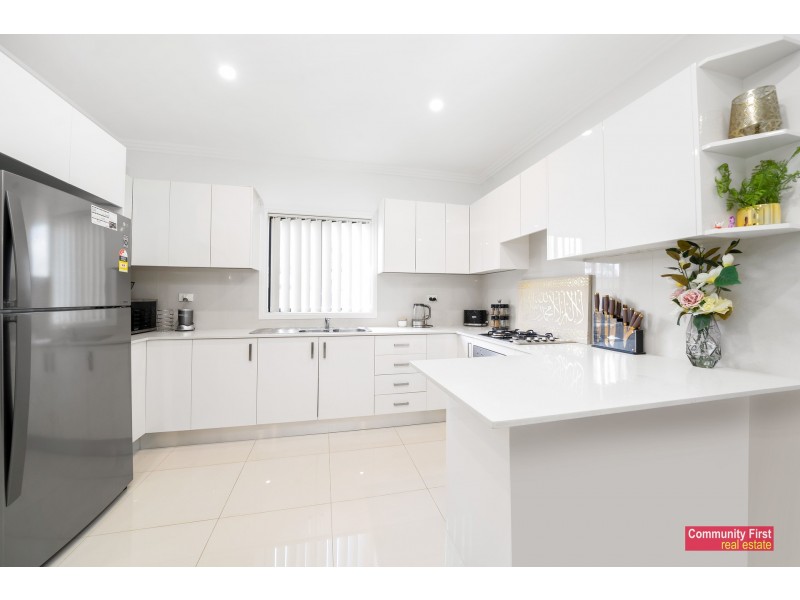 11 Mildura Place, Prestons NSW 2170